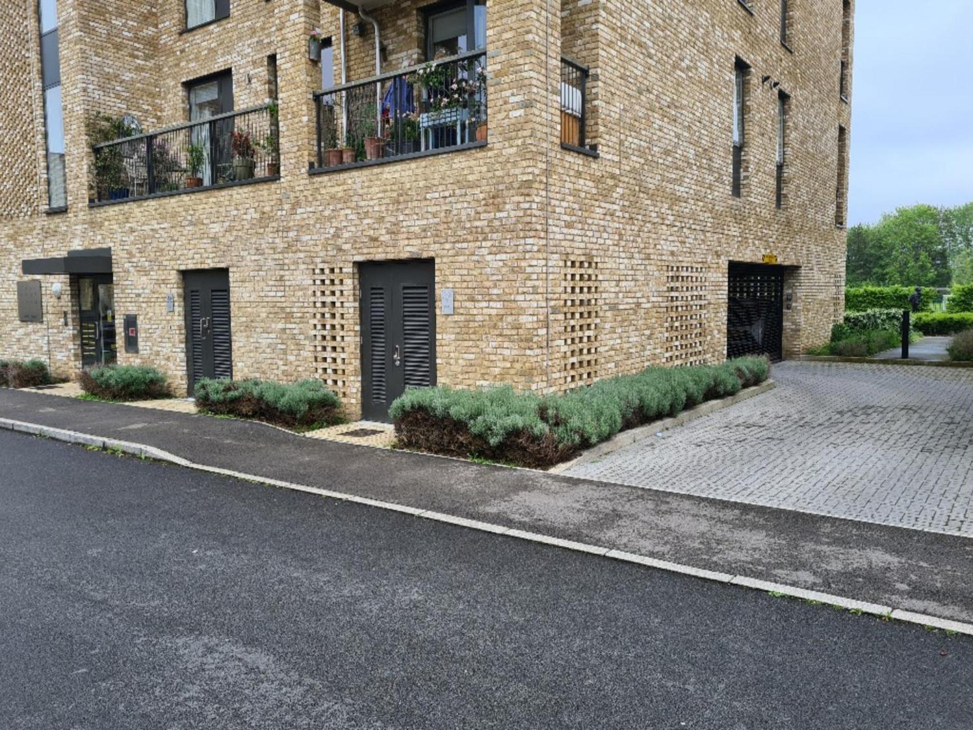 Pass The Keys Stunning And Spacious Modern Flat - Own Car Park Cambridge  Exterior photo